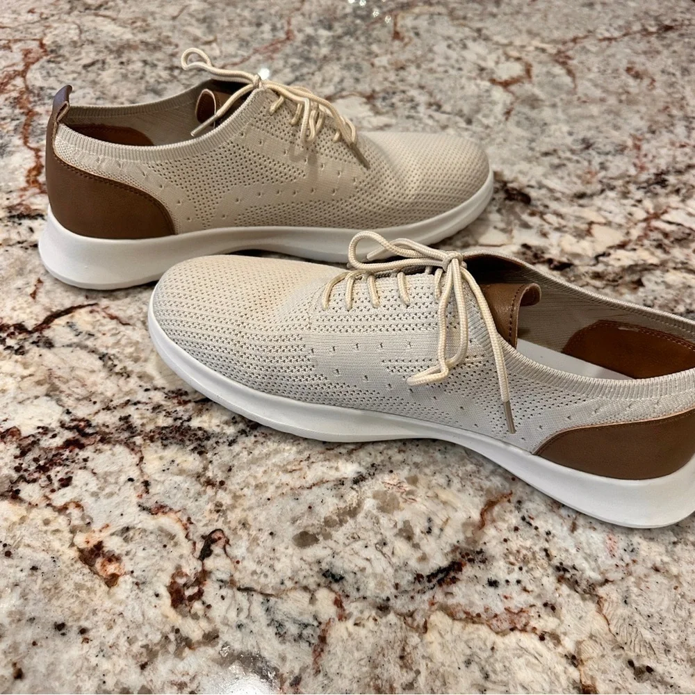 Men's Cream Brown tan business Casual Shoes comfy size 11.5 comfort sole summer